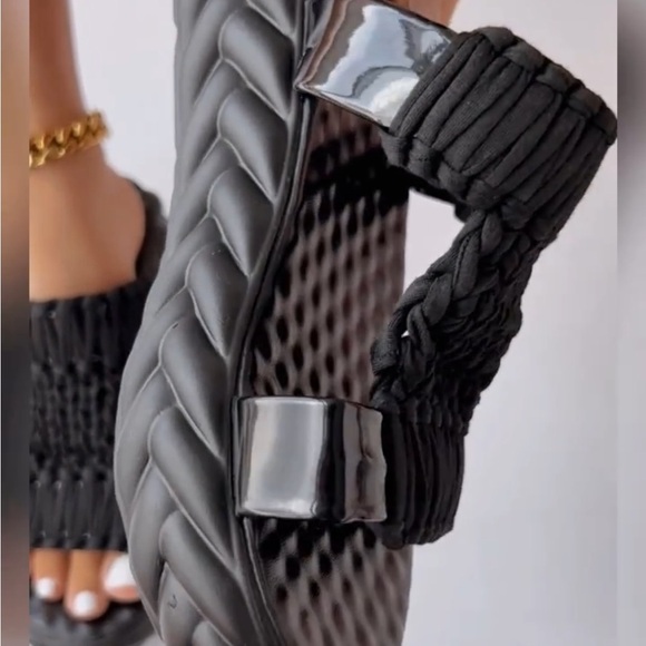 Summer Soft Sole Braided Sandals - Women's Solid Color Platform - Picture 14 of 15